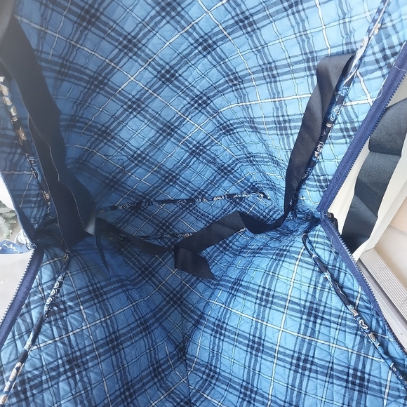 Vera bradley travel garment bag - Picture 2 of 9